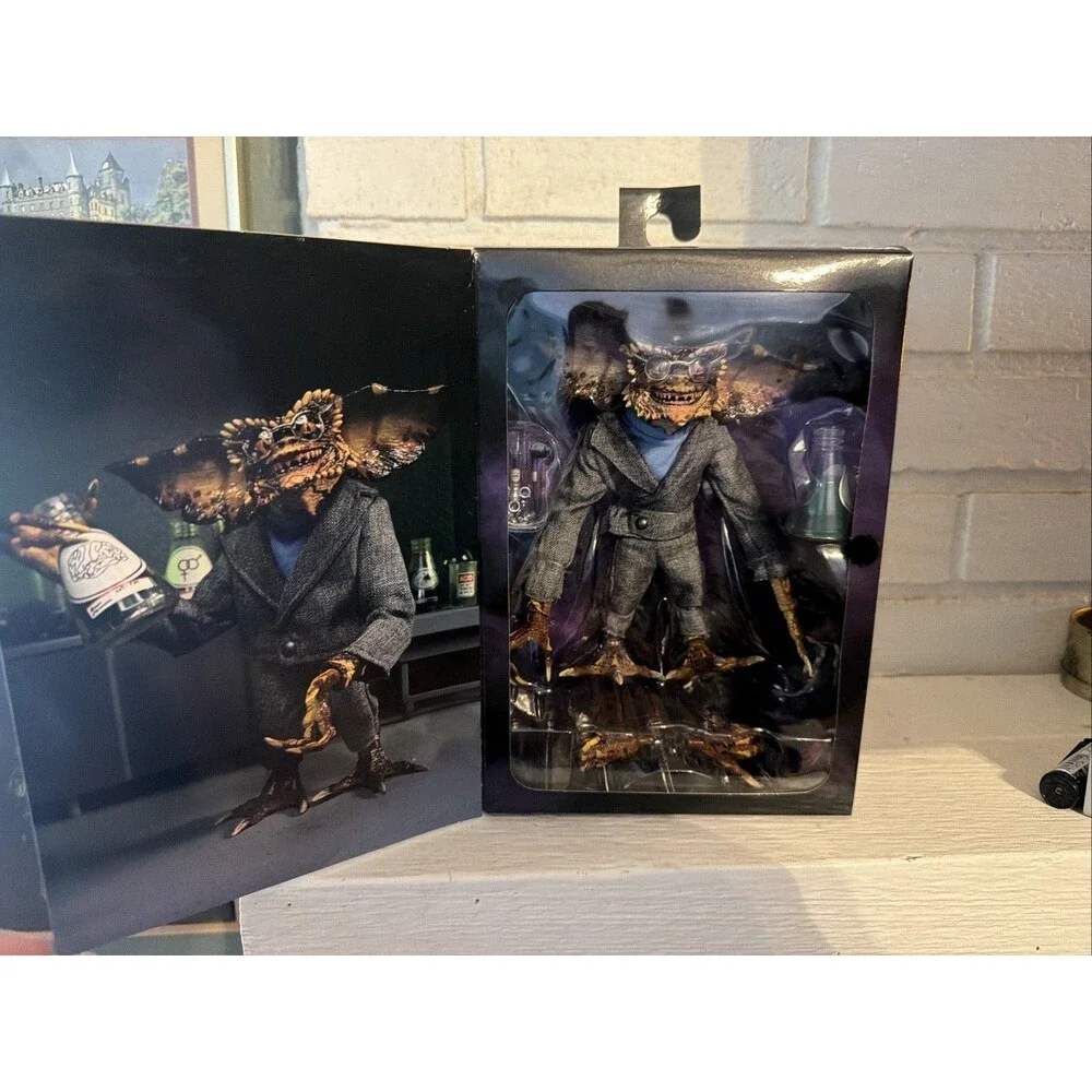 NECA Gremlins 2 The New Batch Ultimate Brain Figure NIB
